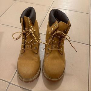 Timberland Boots / SIZE 6 /
